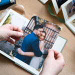 Ćoškići za lepljenje 60 fotografija BEŽ BOJA (10 listova, 240 nalepnica) - Slika 4